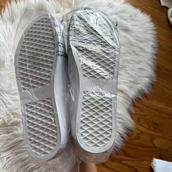 NWT J.Crew Factory Canvas lace-up sneakers - Picture 7 of 7